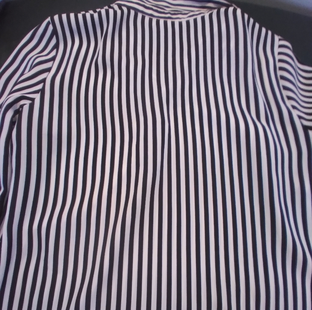 Talbots Black And White Striped Womens Top Size M Side Zip Office Casual - Picture 5 of 9